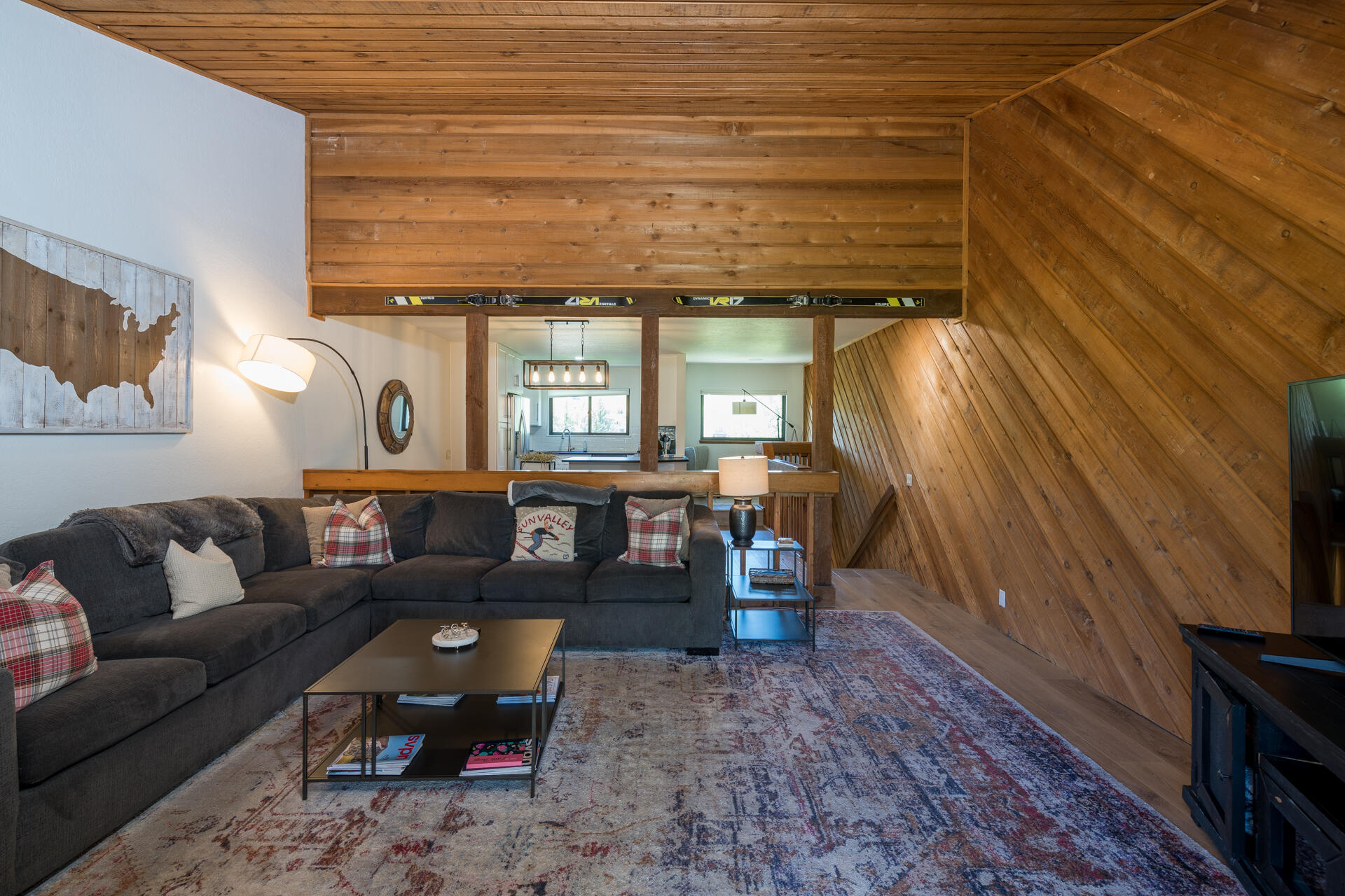 2635 Ridge Lane Sun Valley, ID 83353 - Photo 8 of 27 Living Room