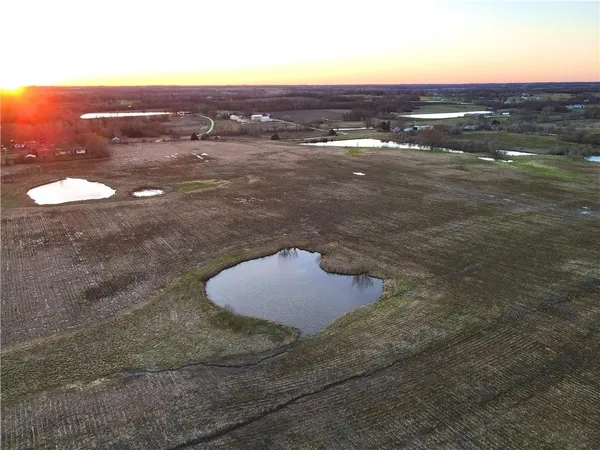 $1,859,000 | 22623 South Prospect Avenue, Cleveland, MO 64734