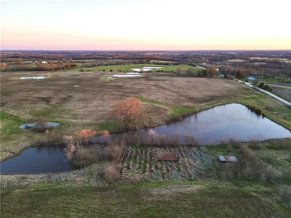 $1,859,000 | 22623 South Prospect Avenue, Cleveland, MO 64734
