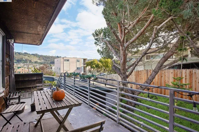 a view of a entryway