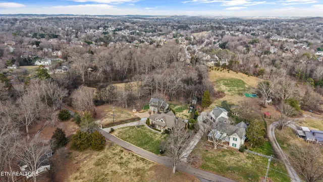 $1,325,000 | 1324 Davis Lane, Knoxville, TN 37922