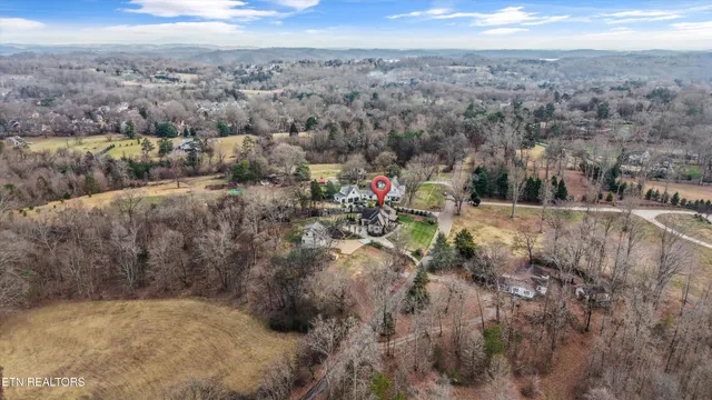 $1,325,000 | 1324 Davis Lane, Knoxville, TN 37922