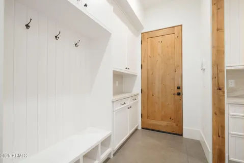 a view of an empty walk in closet