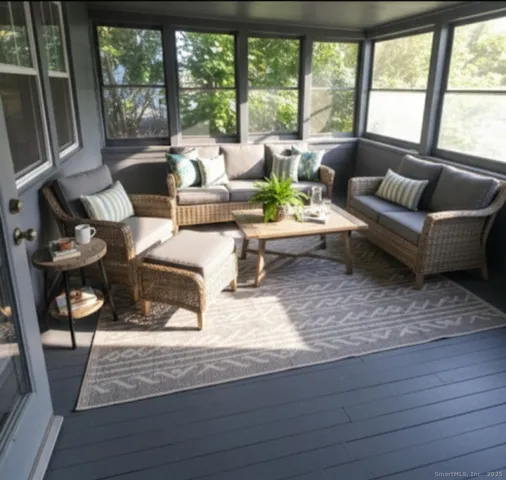 $300,015 | 9 Brewster Street, Waterbury, CT 06704