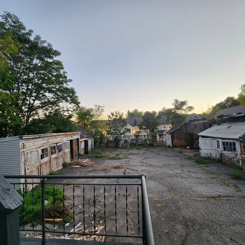 $300,015 | 9 Brewster Street, Waterbury, CT 06704