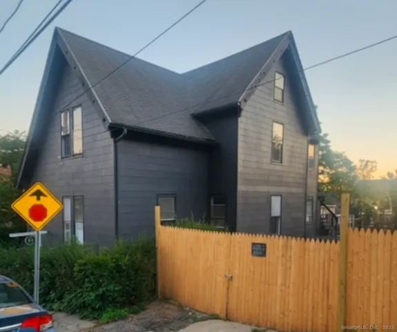 $300,015 | 9 Brewster Street, Waterbury, CT 06704