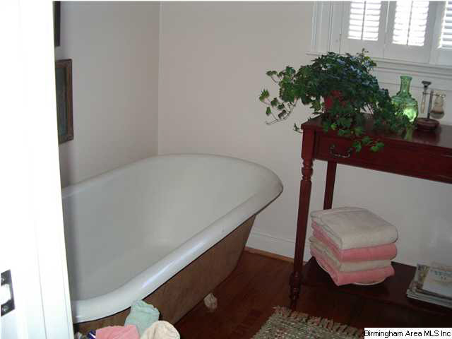 298 Shades Crest Road Birmingham, AL 35226 - Photo 25 of 29