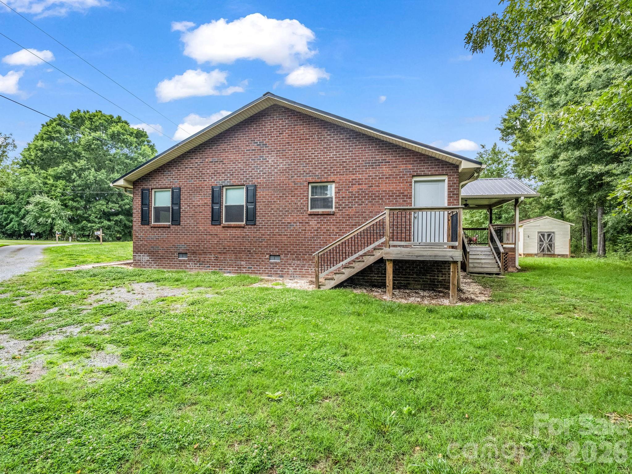 103 Ross Road Shelby, NC 28150 - Photo 4 of 33