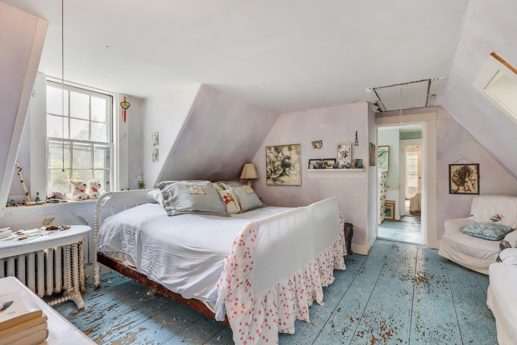 118 Old Stage Road Centerville, MA 02632 - Photo 19 of 41 a bedroom with bed and a window