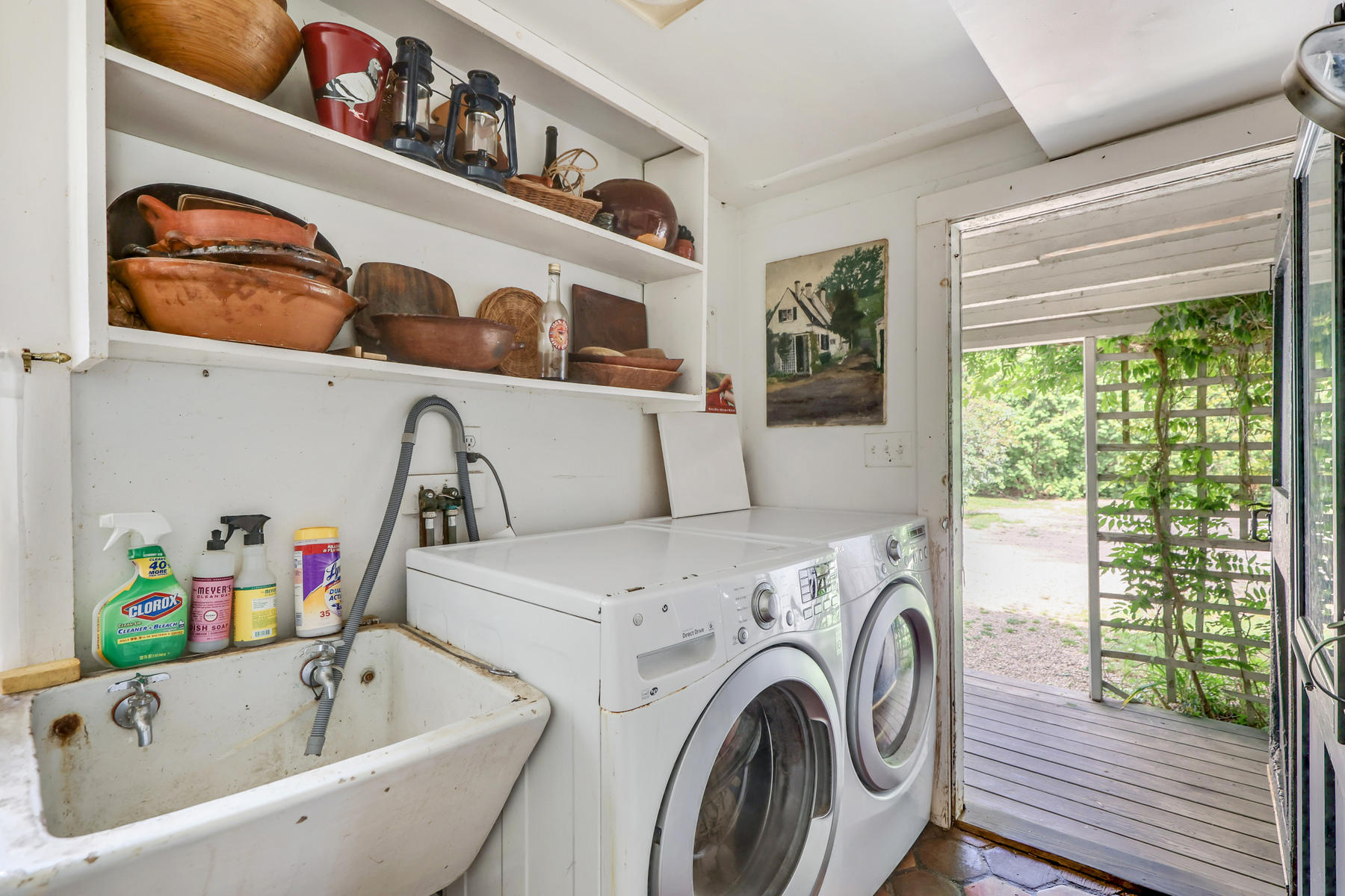 118 Old Stage Road Centerville, MA 02632 - Photo 22 of 41 a utility room with dryer and washer