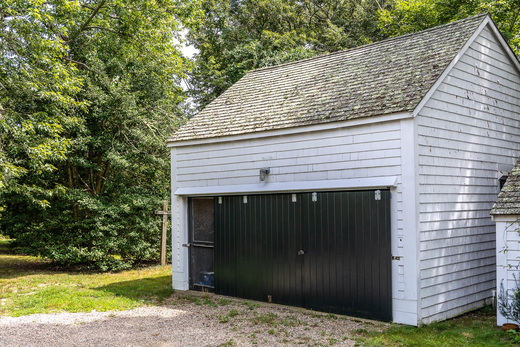 118 Old Stage Road Centerville, MA 02632 - Photo 34 of 41 a front view of a house with garden