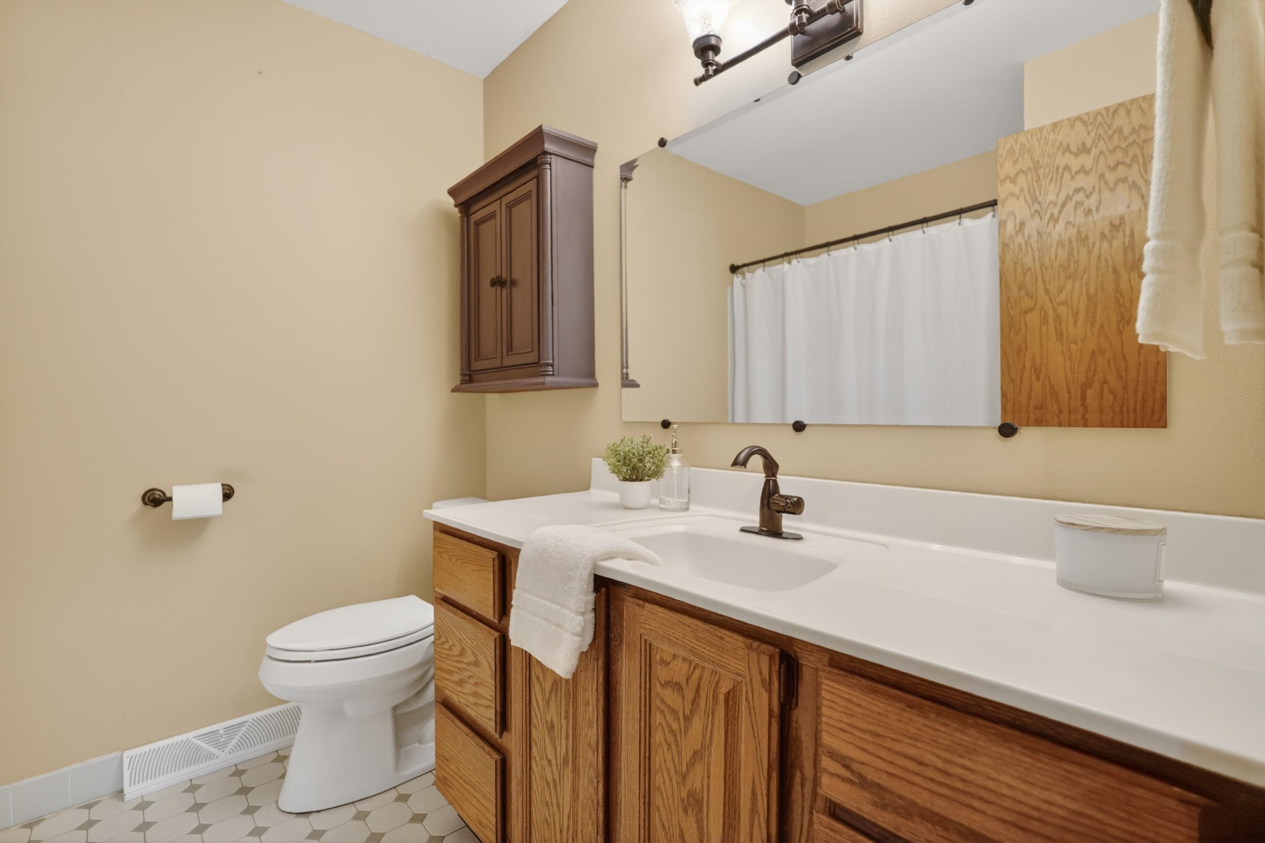 5717 Piping Rock Road Madison, WI 53711 - Photo 26 of 55