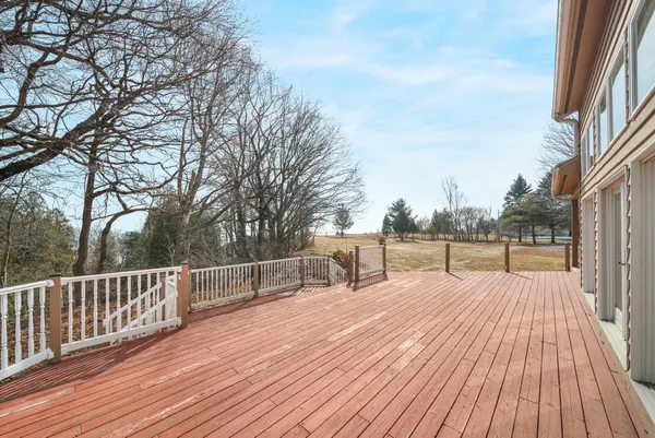 $1,249,900 | 5001 South 10th Street, Manitowoc, WI 54220