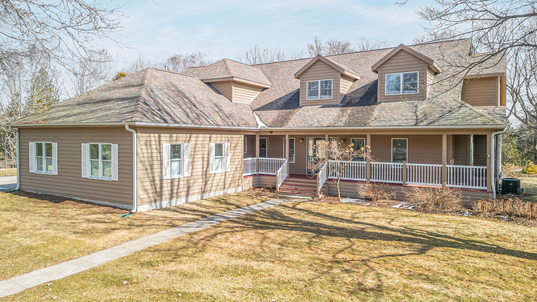 5001 South 10th Street Manitowoc, WI 54220 - Photo 52 of 56 Front