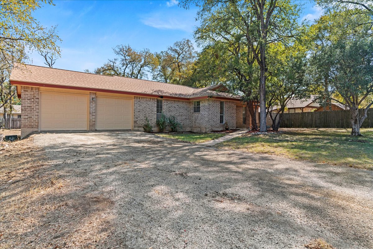 5403 Valencia Court Georgetown, TX 78628 - Photo 22 of 34