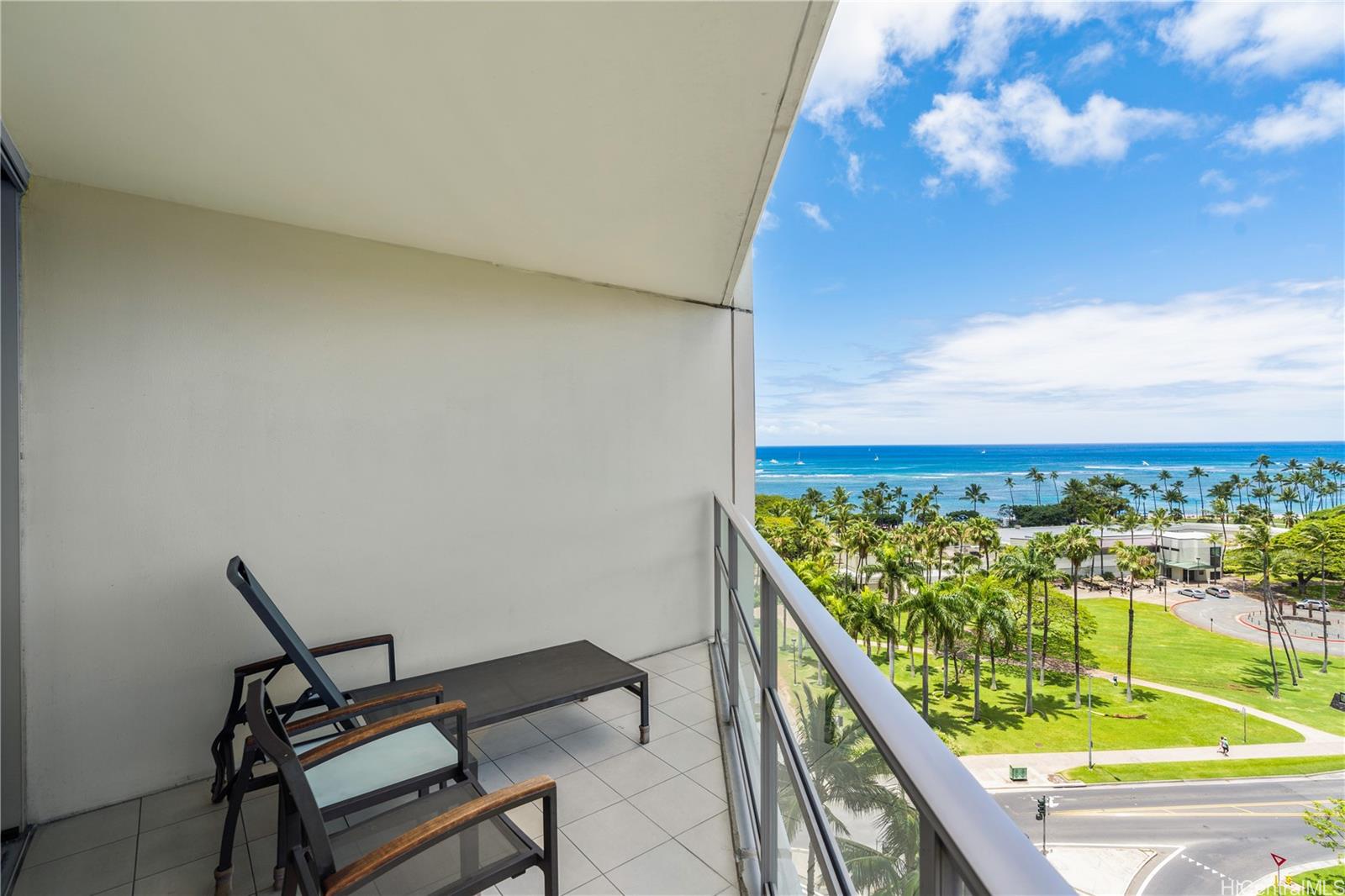 223 Saratoga Road, Unit 1115 Honolulu, HI 96815 - Photo 20 of 25 a view of a balcony with an outdoor seating