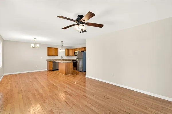 $2,500 | 33 Caffoni Drive, Unit 33, Leominster, MA 01453