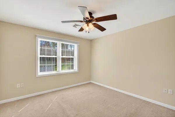 $2,500 | 33 Caffoni Drive, Unit 33, Leominster, MA 01453