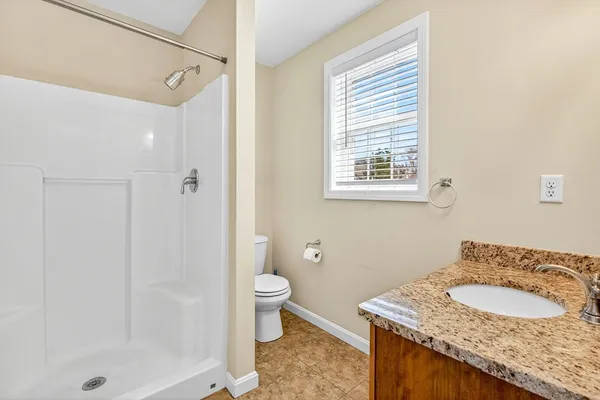 $2,500 | 33 Caffoni Drive, Unit 33, Leominster, MA 01453