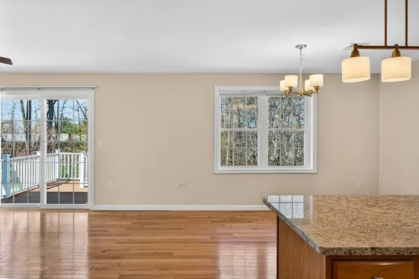 $2,500 | 33 Caffoni Drive, Unit 33, Leominster, MA 01453
