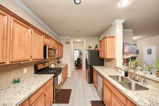 $2,500 | 20310 Port Bishop Lane, Richmond, TX 77407