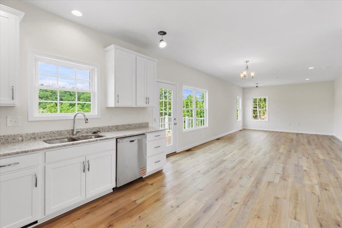 1481 Walnut Ridge Road Christiansburg, VA 24073 - Photo 16 of 55 Gallery Image 16
