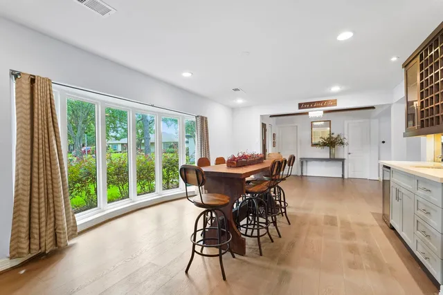 $385,000 | 5907 Beaudry Drive, Houston, TX 77035