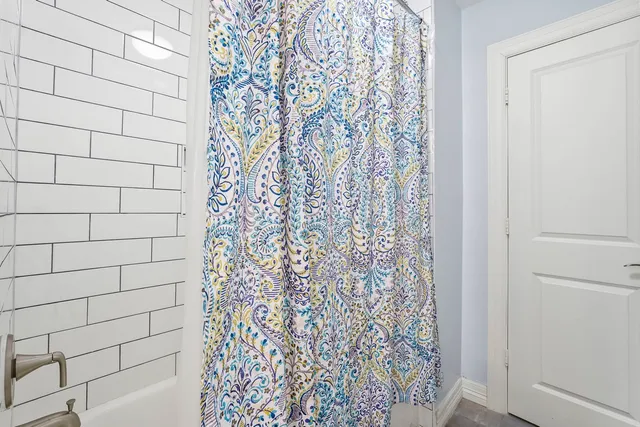 $385,000 | 5907 Beaudry Drive, Houston, TX 77035