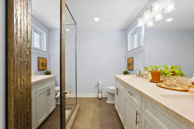 $385,000 | 5907 Beaudry Drive, Houston, TX 77035