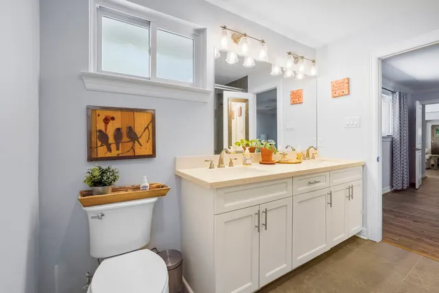 $385,000 | 5907 Beaudry Drive, Houston, TX 77035