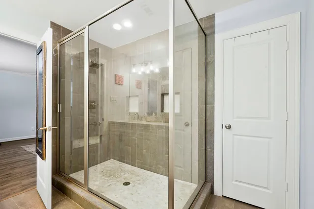 $385,000 | 5907 Beaudry Drive, Houston, TX 77035