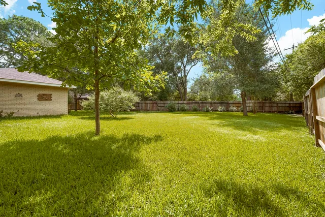 $385,000 | 5907 Beaudry Drive, Houston, TX 77035