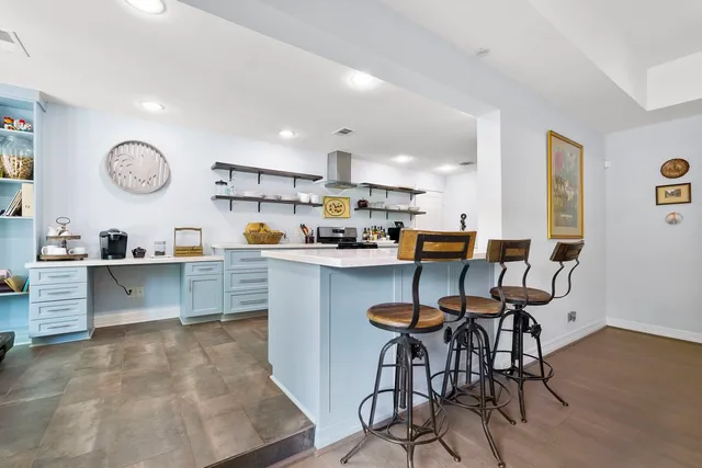 $385,000 | 5907 Beaudry Drive, Houston, TX 77035