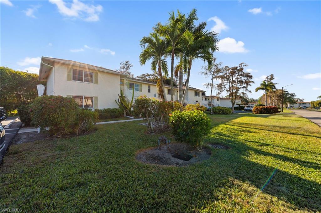 550 Teryl Road, Unit 7 Naples, FL 34112 - Photo 5 of 44 Front view of condo