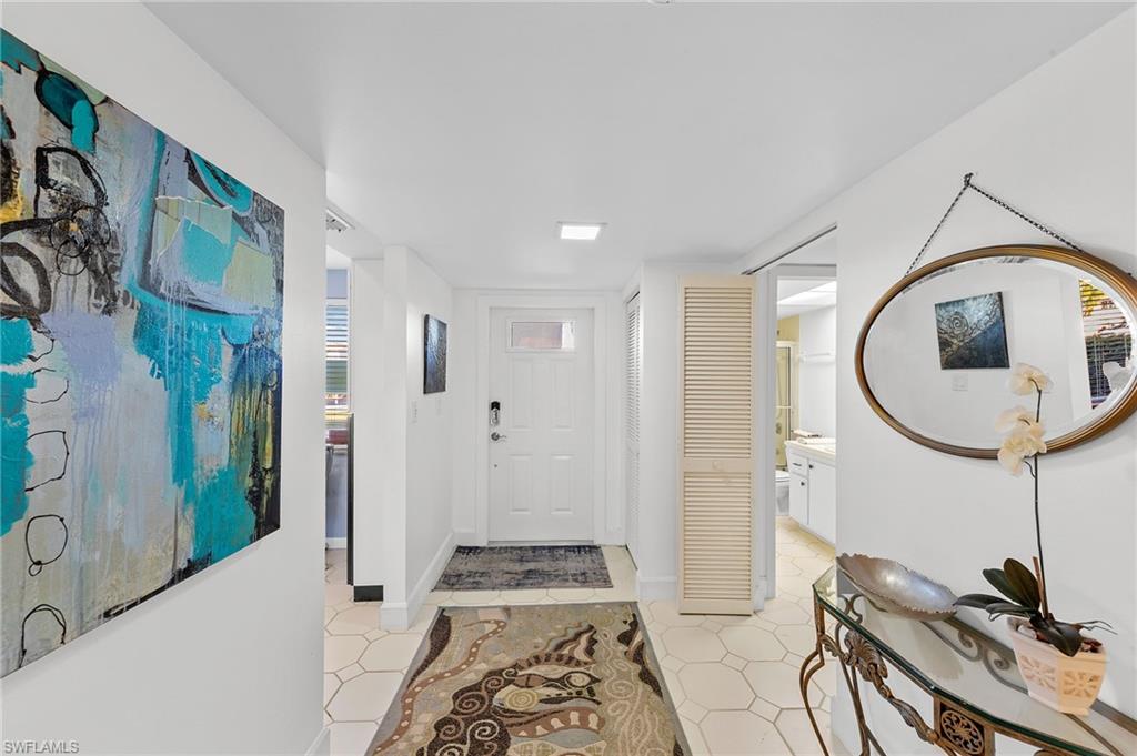 550 Teryl Road, Unit 7 Naples, FL 34112 - Photo 8 of 44 Hallway