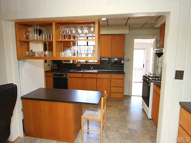 126 Pinecrest Road Durham, NC 27705 - Photo 8 of 22 Photo 8