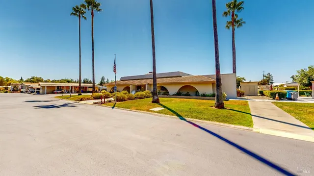 $174,900 | 4 Estrella Drive, Santa Rosa, CA 95403