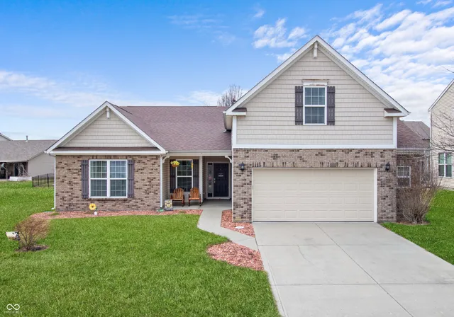 $359,900 | 5864 Mustang Terrace, Plainfield, IN 46168