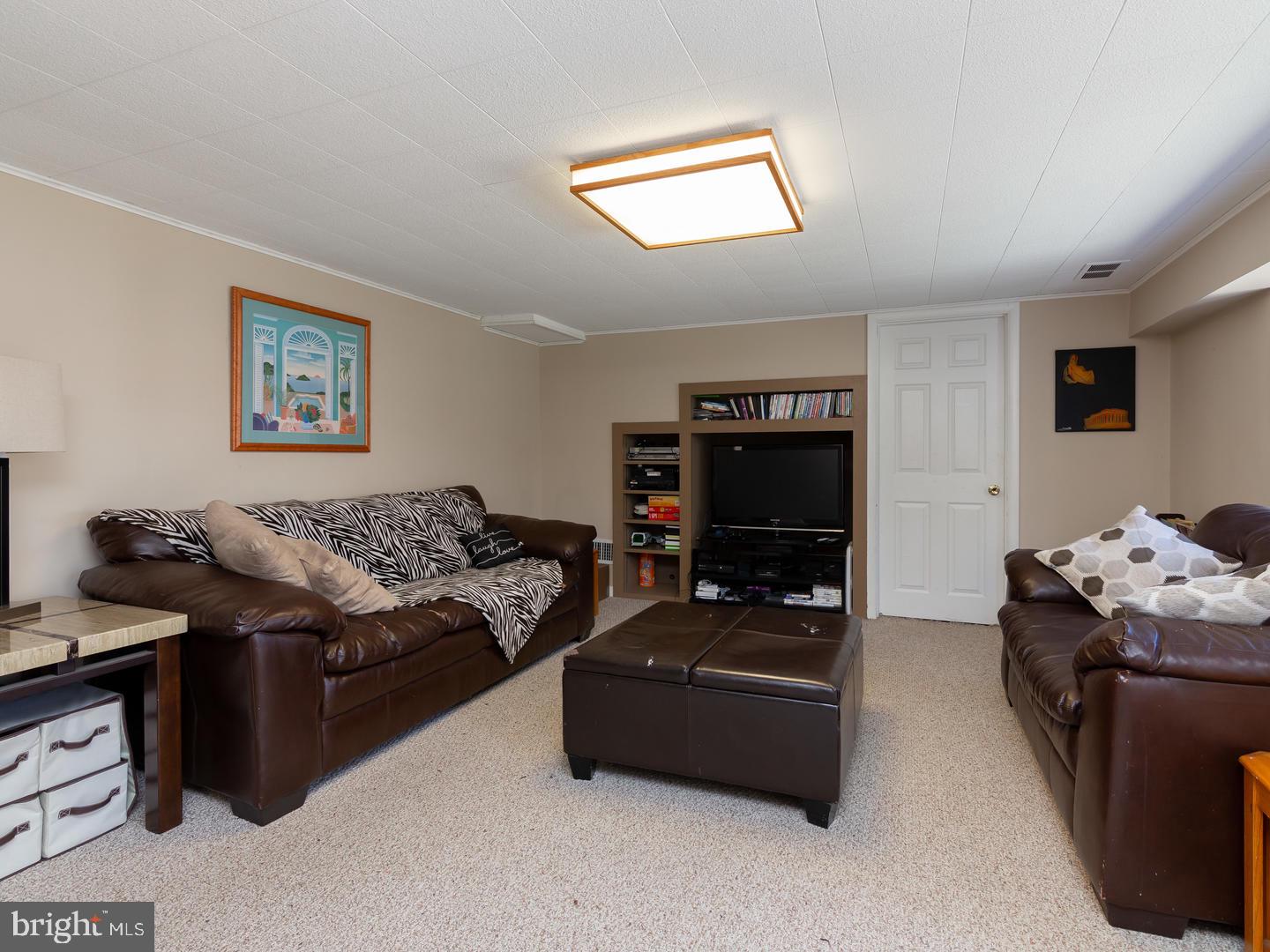 35 Cambridge Road Broomall, PA 19008 - Photo 29 of 37 Lower Level Family Room