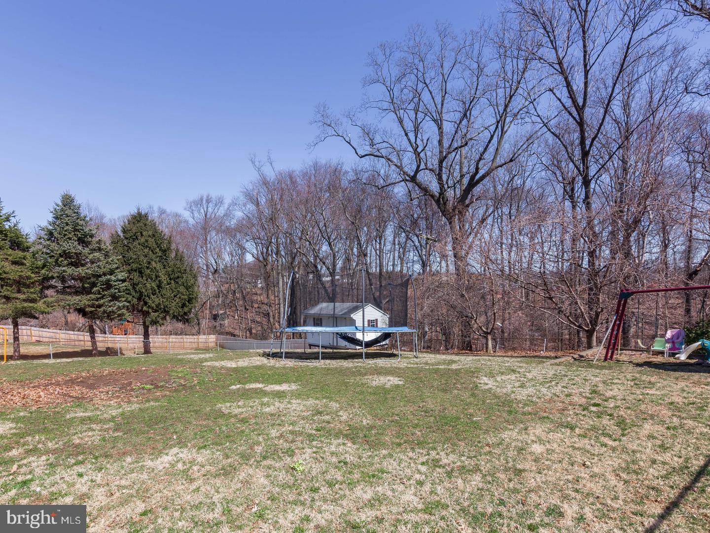 35 Cambridge Road Broomall, PA 19008 - Photo 36 of 37 Backyard w/Storage Shed