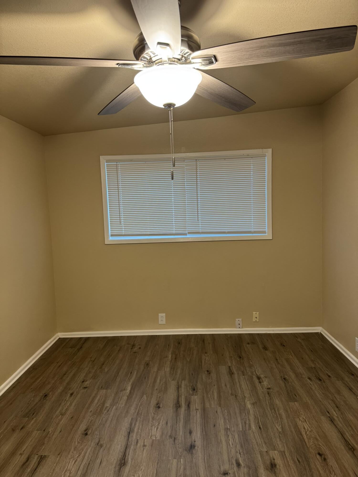 2732 66th Street Lubbock, TX 79413 - Photo 15 of 22 IMG_0256