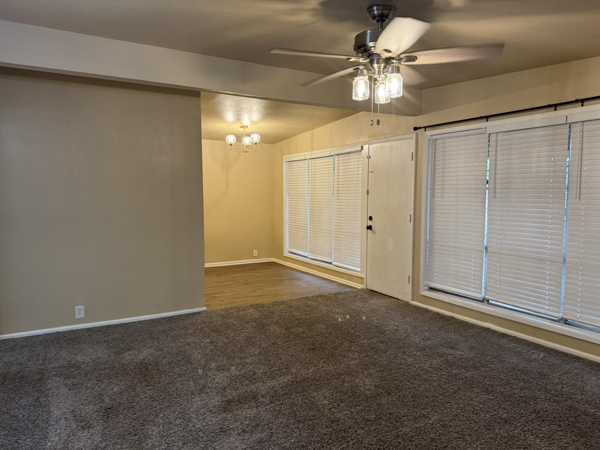 2732 66th Street Lubbock, TX 79413 - Photo 4 of 22 IMG_0300