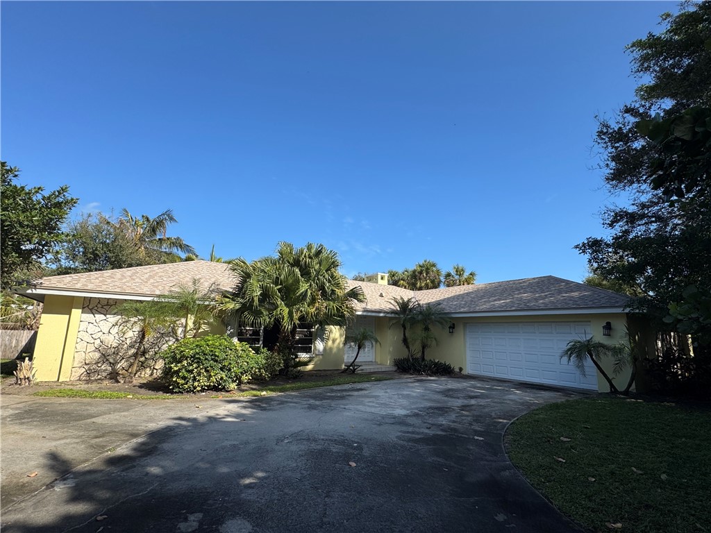1946 Surfside Terrace Vero Beach, FL 32963 - Photo 3 of 36