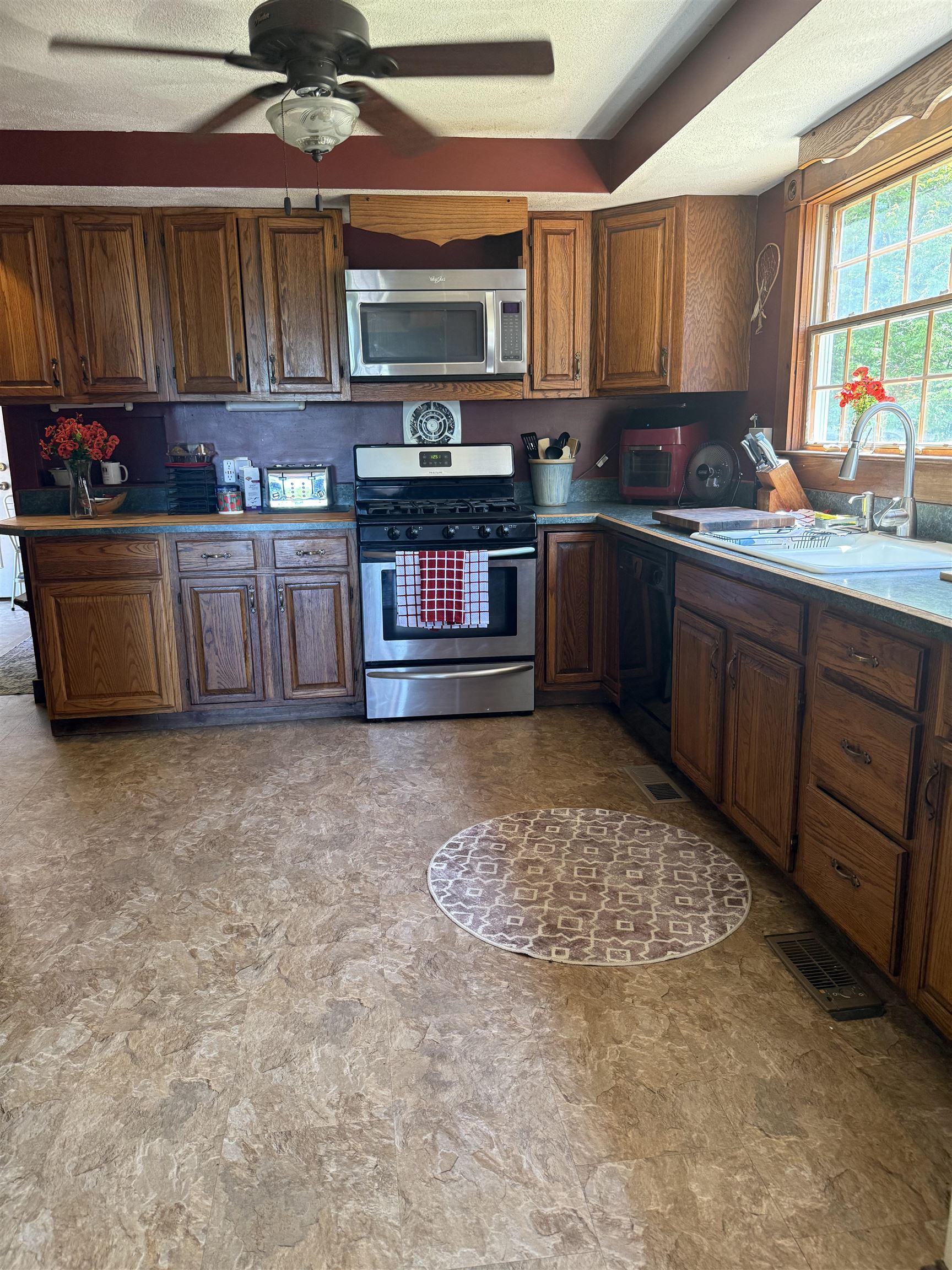 29 Tandy Road Deerfield, NH 03037 - Photo 46 of 58
