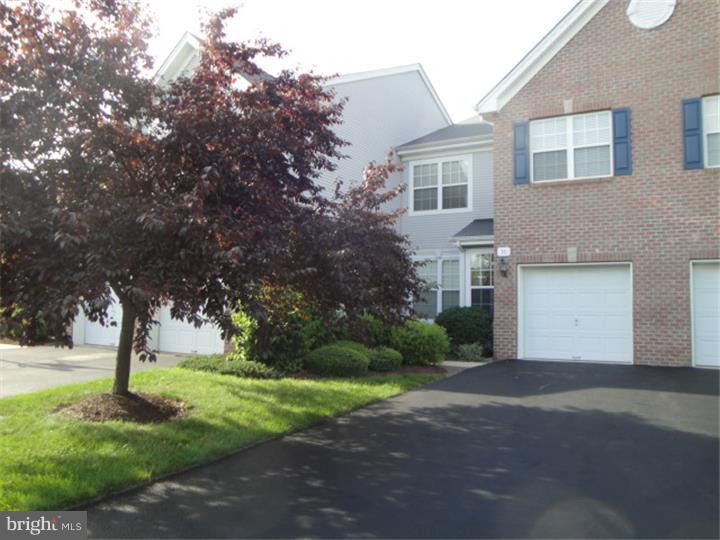 36 York Road West Windsor, NJ 08550 - Photo 2 of 20 Front Yard