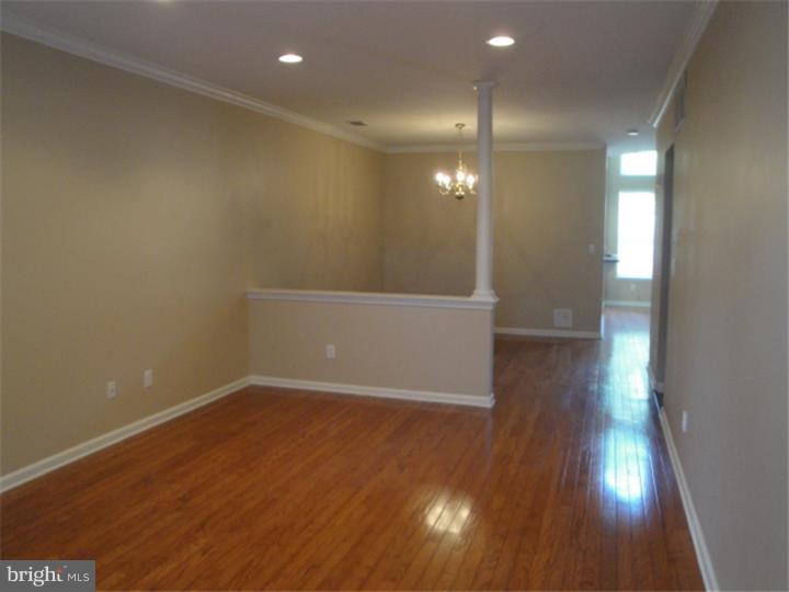 36 York Road West Windsor, NJ 08550 - Photo 8 of 20 Living Room