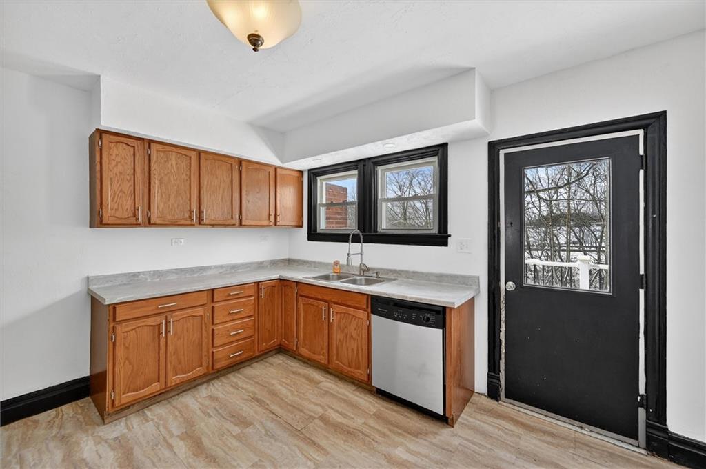 793 Evergreen Road Leechburg, PA 15656 - Photo 12 of 33