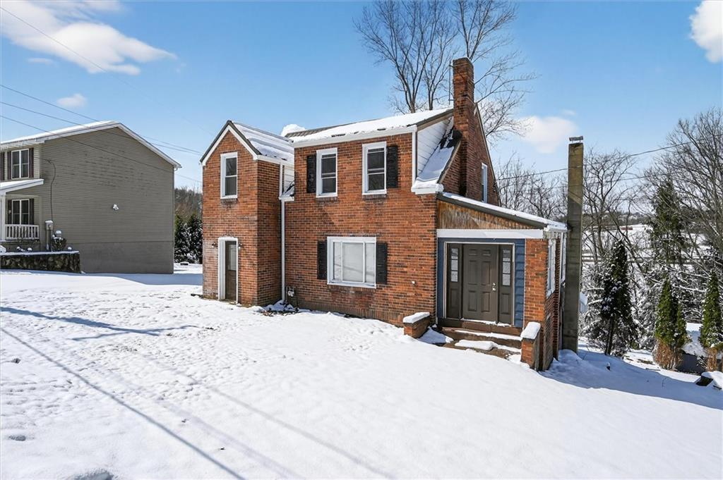 793 Evergreen Road Leechburg, PA 15656 - Photo 2 of 33