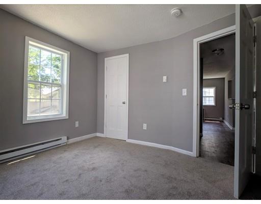 77 Haskin Street Springfield, MA 01109 - Photo 11 of 18