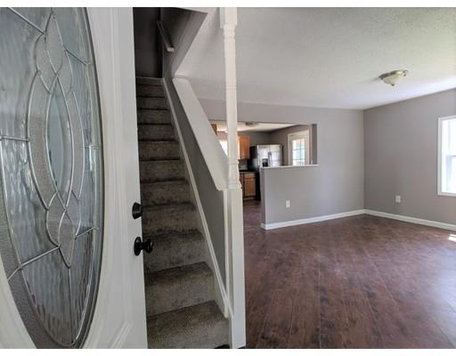77 Haskin Street Springfield, MA 01109 - Photo 2 of 18